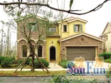 庆隆南山高尔夫橘香郡端户 单层面积大 私家车位 花园