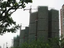 精装修的商品房,有地铁,配套设施齐全