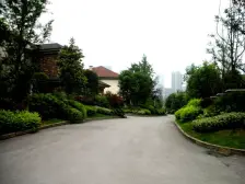 清水跃层,中间楼层,视野好,小区安静适合居家