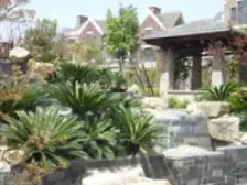 房子满五 精装修近地铁 洋房二楼附地下室 带露台