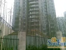 八公里 户型方正无浪费,使用空间大,带两个产权车位