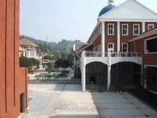 业主急售使用面积300平 双拼别墅 200平花园 双车位