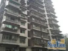 商圈旁边的电梯房,产权清晰,业主急 售