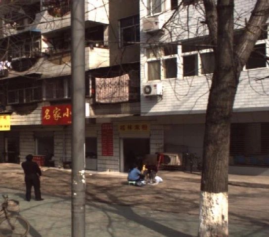 小区相关图