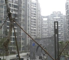 两河锦地2室1厅东南