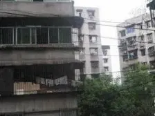 杨家坪轻轨站,3房,立体交通全城对接