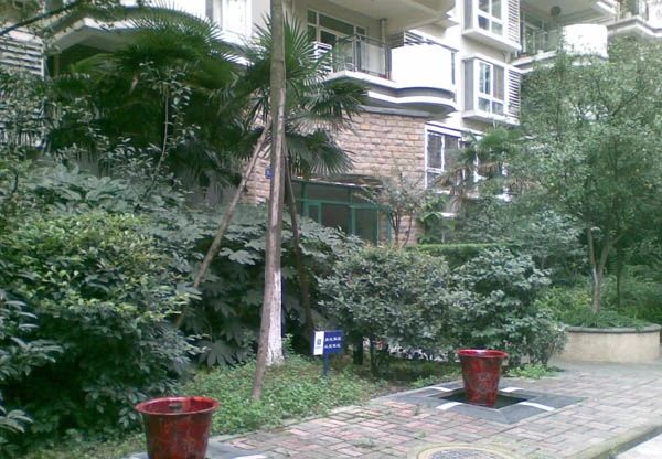 西府花园实景图