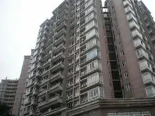 观音岩 金山大厦(渝中)六房420万