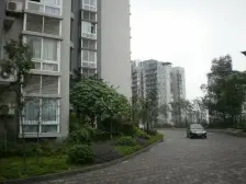 解放碑 渝中区八一路一房61万