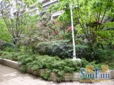 回兴 圣湖花园四房77.2万