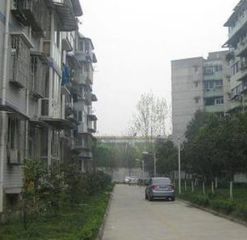 三四八小区2室1厅东南