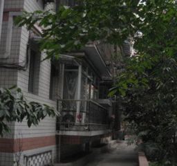 东安北路6号2室1厅东南