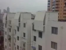 1楼垫高不潮湿,下面防空洞,精装修拎包入住,位置好