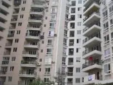 步行街上大三房住家安静交通便利