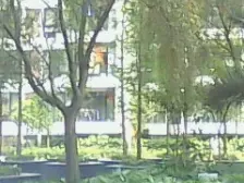 3房2卫户型好,采光好,出行方便.