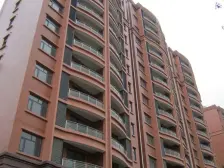 11年品质小区 电梯中间楼层 400米15号线 车位充足