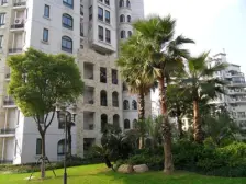 近地铁 1梯1户,中间楼层 采光好,复式一楼有卧室