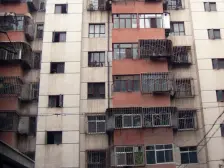 东部地铁口,南北通透好楼层,采光充足,产权清晰