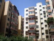 地铁主干道框架结构中间楼层紧凑户型拎包入住