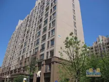 采光充足,小区中心位置,主卧朝南,中式风格