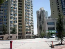 地铁边三室电梯房 业主着急出售看房方便