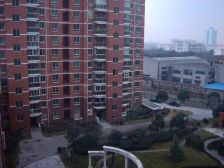 杨思地铁口+03年电梯商品房+楼层好+位置好+采光无遮挡