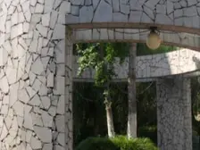 公园旁品质小区,飞机户型电梯大三房,带产权车位