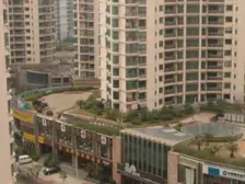 南北通前后花园+位置安静+户型方正+视野开阔!有车位