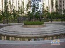 推窗即绿,社区品质好,出入便利,拎包入住。