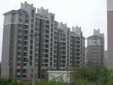 小区稀有户型,叠加别墅带南花园北车库,业主诚意出售