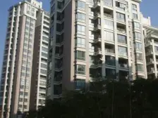 房子是满 二年的,税费少,业主诚意出售,户型方正