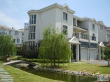 联排边套,不靠路,采光敞亮,看房便利