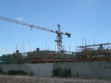 南向临河大平层底复,新风地暖空调全,户型正