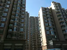 合生高尔夫公寓 2室1厅 南 北