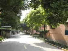 此房满五、v一,南北两房,全明户型,配套齐全