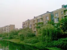 地铁口,万科物业,电梯三房两卫,满五税费成本低