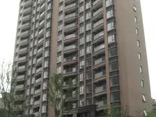 东上海顶楼复室,3层6个房间,小区仅4套房源!速看