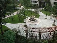 品质小区,全新装修,户型方正,实得面积大。