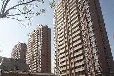 电梯房,大两房,环境优美,交通便利,精装修