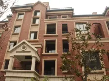 电梯洋房,送20平,产证在手,急售,价格可谈,满五年惟一