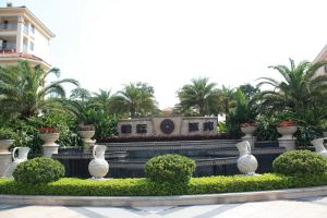 蔚蓝城邦精装修3房中间楼层采光好诚意出售