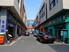 凯马汽车用品城 1室1厅 南