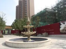 带大花园 带精装修 带地下室60平 前排采光不影响