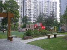 采光好,安静!带90平的地下室,采光无遮挡