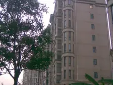 韩国街、万象城,平层别墅,轻奢装修,可拎包入住。