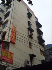 高升桥东路28号3室2厅东南