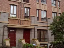 绿地金山名邸(别墅) 4室2厅 南