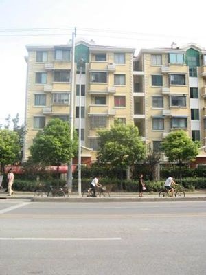 小区相关图