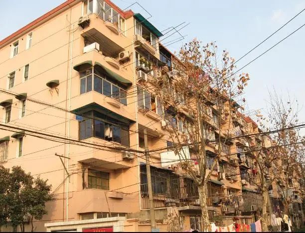 小区相关图