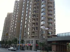 采光哇塞!3阳台 35平大花园 次 L 王单价低 诚售